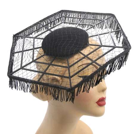 spider web vintage hat in Black
